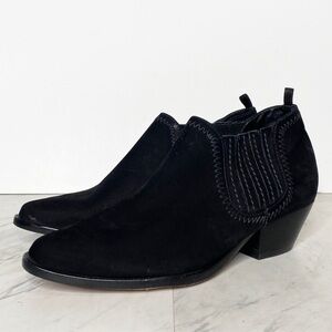 New! Schutz Jacqueline Low Profile Black Suede Bootie 6B